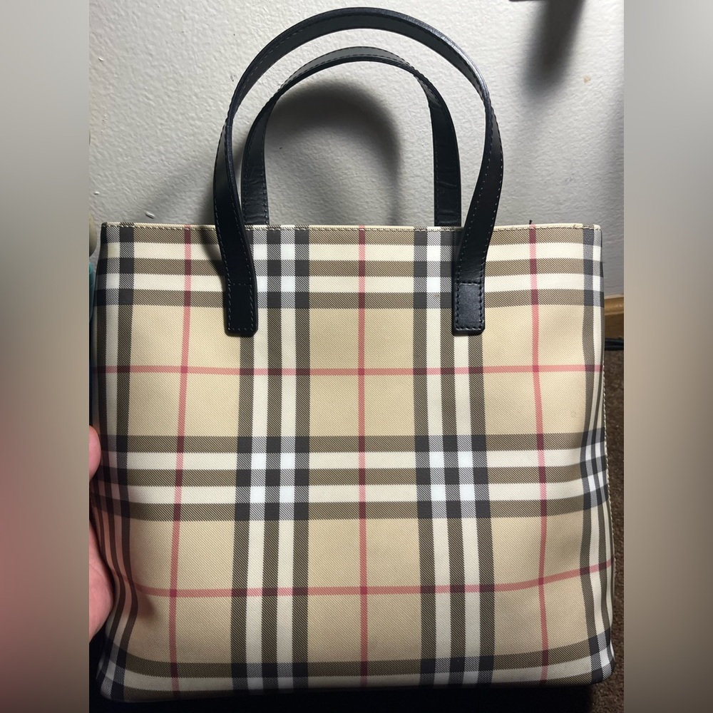 Beige/TAN Burberry M tote.